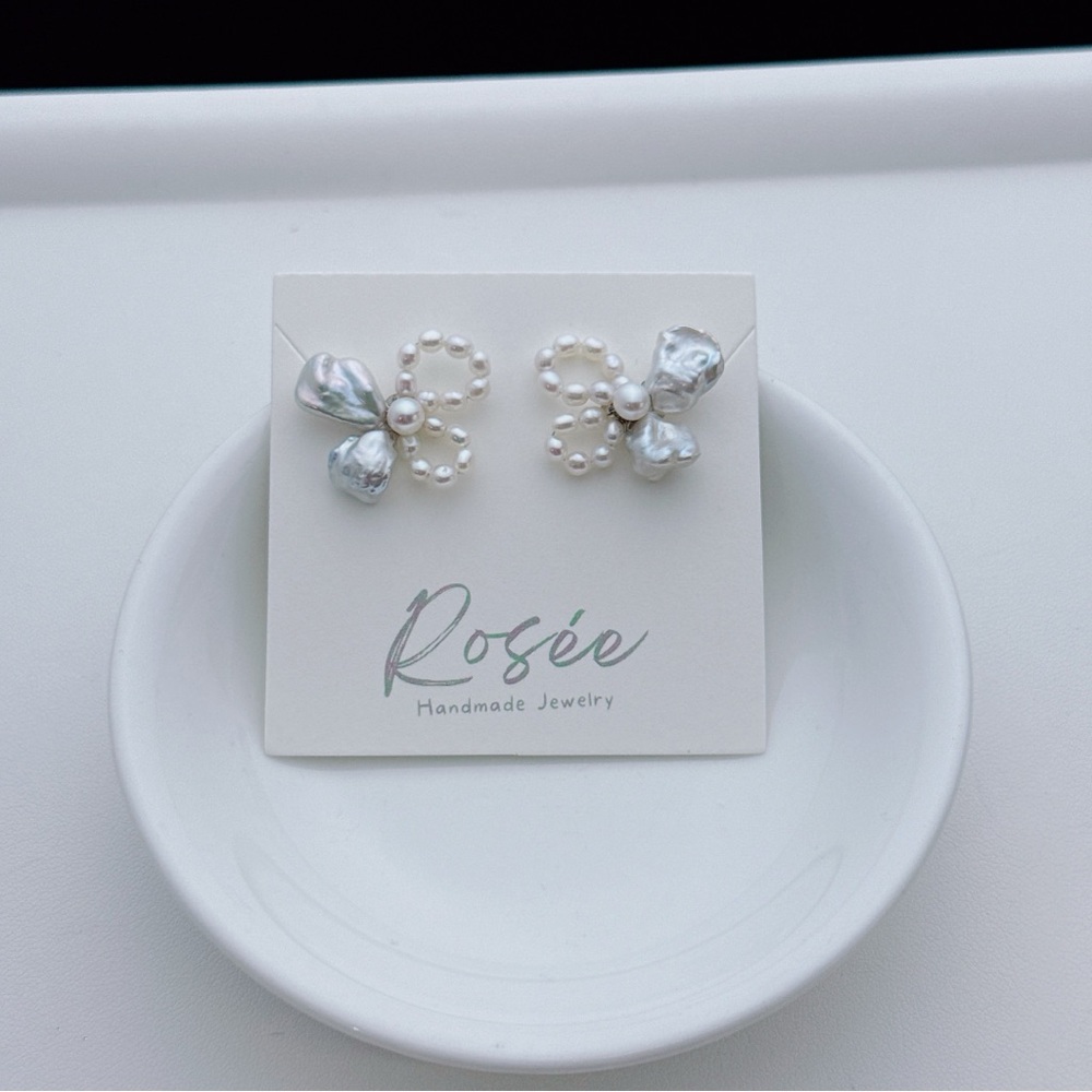 E287 Handmade S925 Freshwater Baroque Pearl Butterfly Stud Earrings